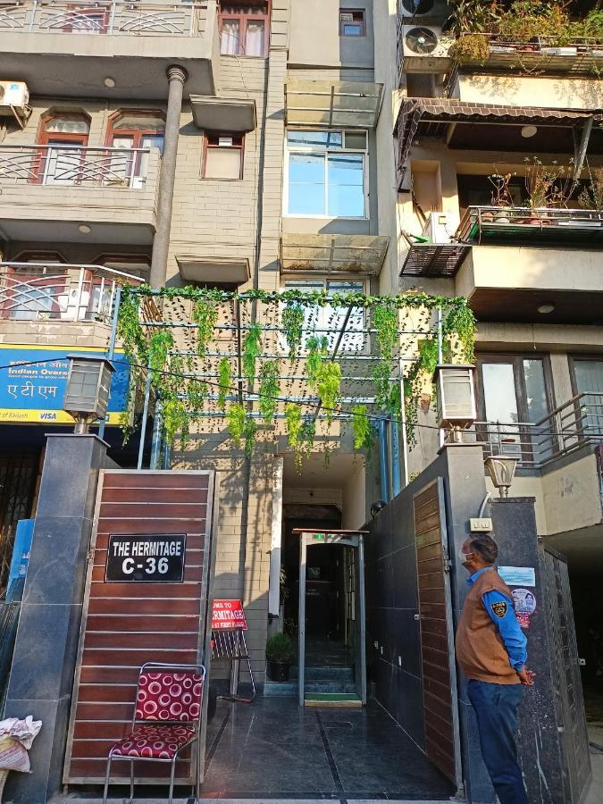 Hermitage By The Cosy Hotels Near Lotus Temple Ню Делхи Екстериор снимка